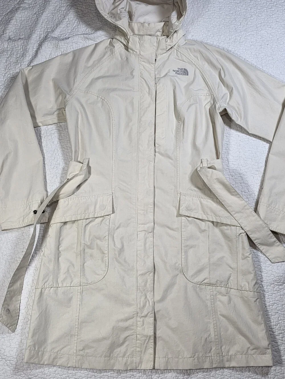 The North Face Women's Cream HyVent Belted Rain Trench Coat - Picture 5 of 15